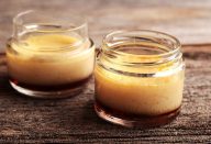 Pudim de leite condensado no pote