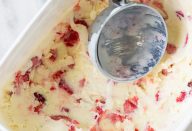 Sorvete-Caseiro-Leite-Ninho-Morango-6