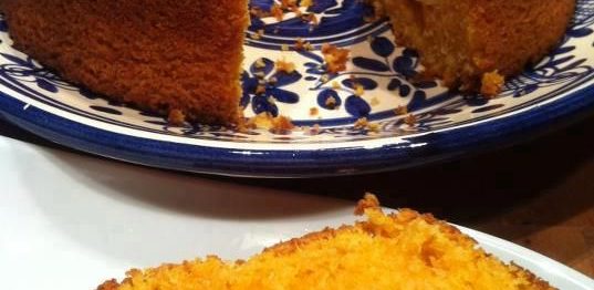 BOLO DE ABÓBORA E COCO