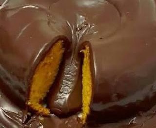 BOLO DE CENOURA VULCÃO
