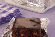 Bolo brownie gelado