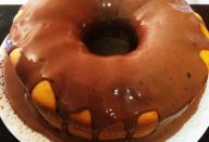 Bolo de Cenoura Fofinho com Calda de Chocolate