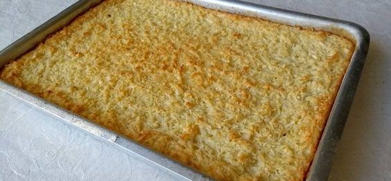 Bolo de Mandioca com Coco de Liquidificador