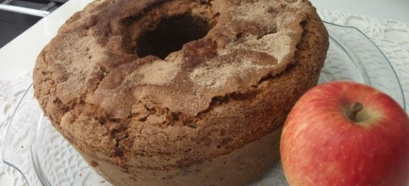 Bolo de Maçã com Canela de Liquidificador