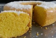 Bolo de Milho com Leite de Coco