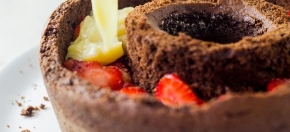 Bolo de chocolate surpresa