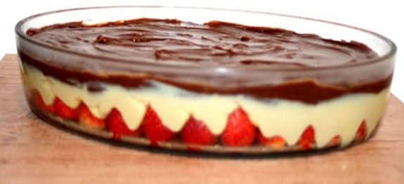 Bombom aberto de morango