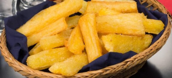 COMO FAZER MANDIOCA FRITA E SEQUINHA