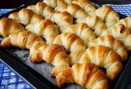 CROISSANT