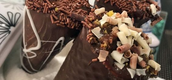 Casquinha de Chocolate Recheada