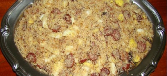 Farofa de Linguiça com Bacon
