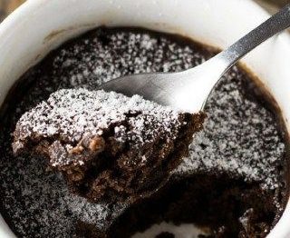 Fácil e Rápido - Brownie em 2 minutos do início ao fim.