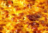 Macarrão com Calabresa Gratinado