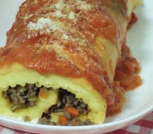 Rocambole de batata e carne Moida