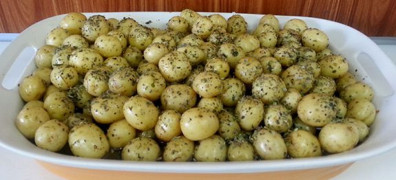 Salada de Batatinha (Batatinha Aperitivo)