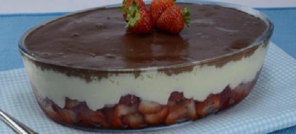 Sobremesa de Beijinho com Morango