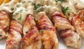 Tiras de frango com bacon ao molho gorgonzola
