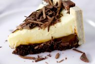 Torta Mousse com Brigadeiro e Bis