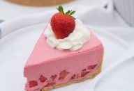 Torta de Morango de geladeira superfácil