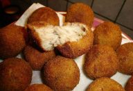 22281662_355426698254019_4214624673857545100_n