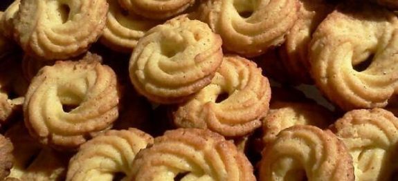 BISCOITINHOS DE FUBÁ