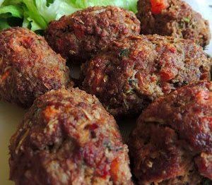 Bolinho de carne assado