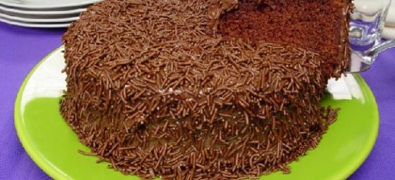 Bolo Brigadeiro Molhadinho