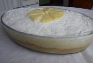 Bolo de Abacaxi na Travessa