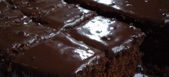 Bolo de Chocolate Cremoso de Liquidificador