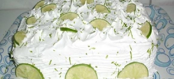Bolo de Limão Para Aniversário