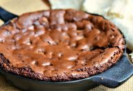 Brownie de tapioca feito na frigideira