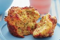 CUPCAKE SALGADO DE QUEIJO COM PRESUNTO
