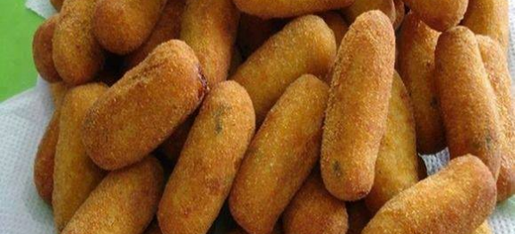Enroladinho de salsicha