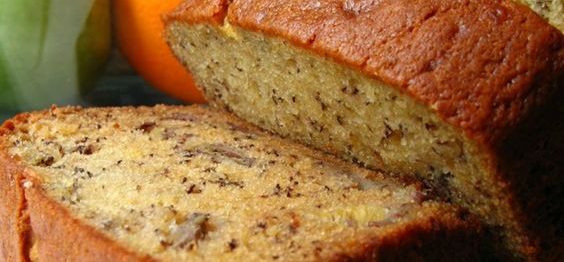 Faça este pão de banana sem farinha, super saudável e saboroso.