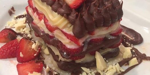 Lasanha de Brigadeiro Branco, Morango e Nutella