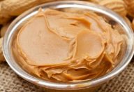 Pasta de Amendoim Fácil com 2 Ingredientes