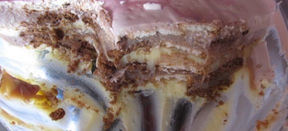 Pavê misto de biscoito de maisena