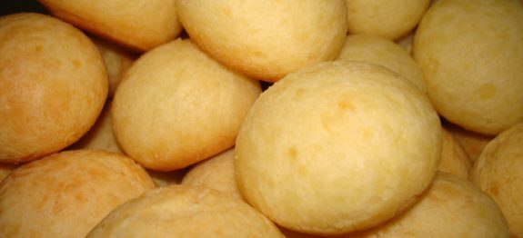 PÃO DE QUEIJO NORDESTINO inova no SABOR e fica DELICIOSO!
