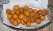 Receita de Bolinho de milho com queijo