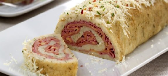 Receita de Rocambole Salgado (Sem Farinha