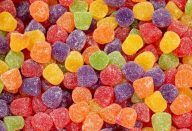 Veja como é fácil fazer jujubas em casa