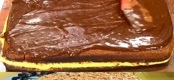 Bolo de Aniversário de Chocolate - SUPER RECHEADO