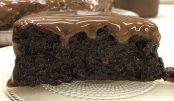bolo molhadinho chocolate