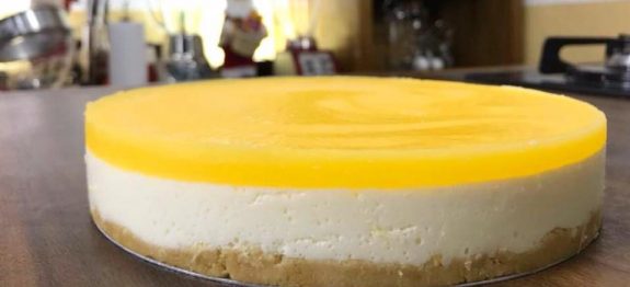 24232765_380299595766729_9208711752076015499_n