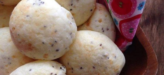 APRENDA A FAZER PÃO DE QUEIJO DE TAPIOCA