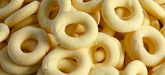 Biscoito de leite Moça
