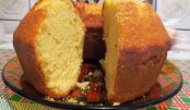 Bolo de Laranja Fofinho com Calda Simples