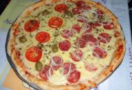 Massa de Pizza Fácil e Econômica