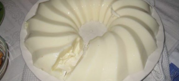 Pudim de Coco com 4 Ingredientes