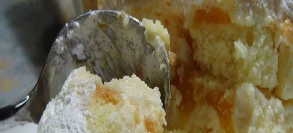 BOLO PAVÊ DE PÊSSEGO E CÔCO